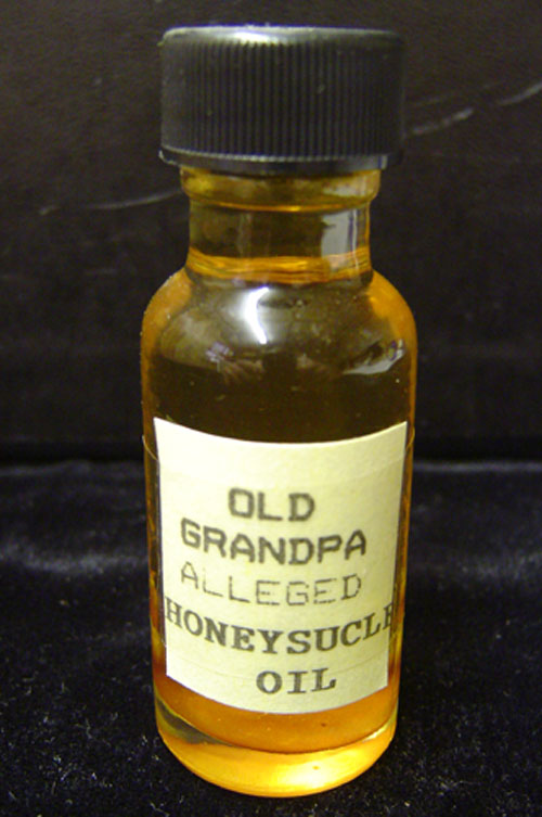 Honeysuckle Oil 8.oz